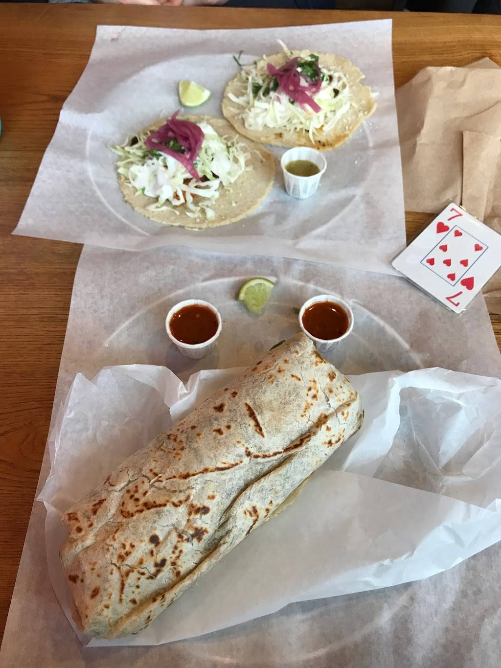 El Gallo Taqueria | restaurant | 4422 SE Woodstock Blvd, Portland, OR 97206, USA | 5034817537 OR +1 503-481-7537