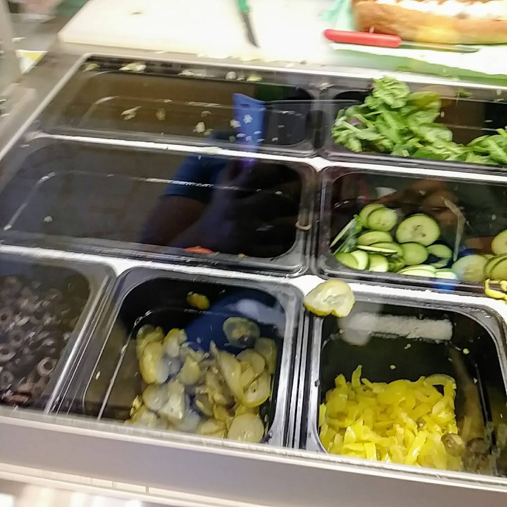 Subway Restaurants | restaurant | 18285 Collier Ave Ste J, Lake Elsinore, CA 92530, USA | 9512459798 OR +1 951-245-9798