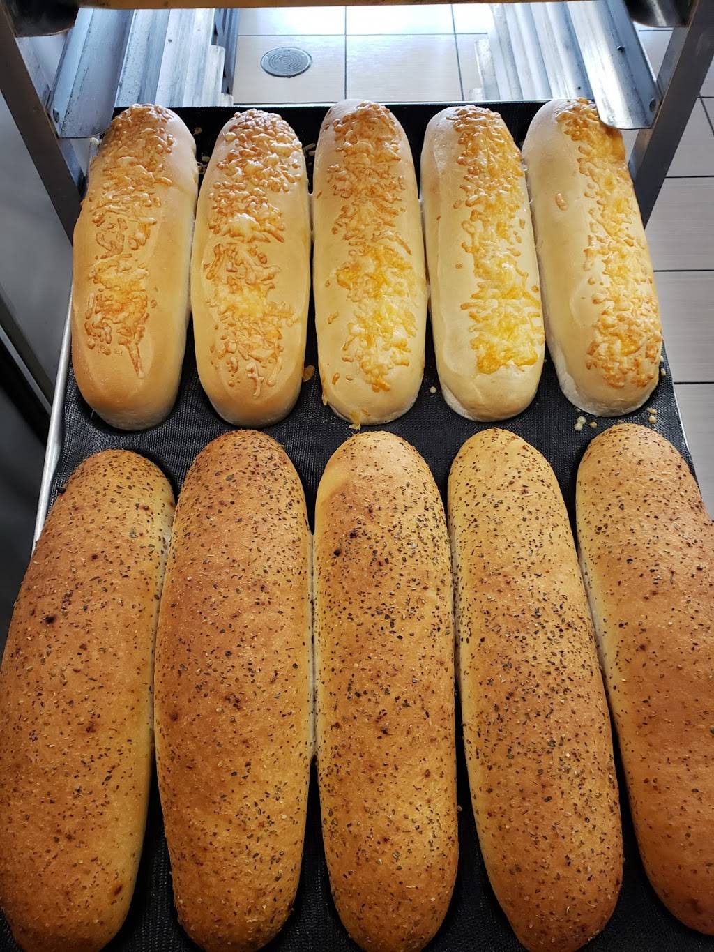 Mr.Sub | restaurant | 36 Northfield Dr E, Waterloo, ON N2L 6A1, Canada | 5198888399 OR +1 519-888-8399