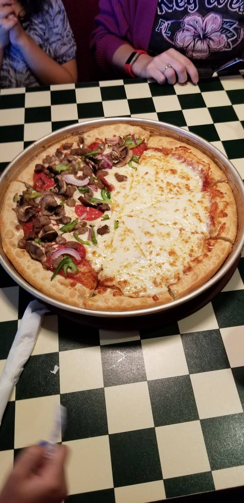 Pizza Hut | meal takeaway | 1991 Wentzville Pkwy, Wentzville, MO 63385, USA | 6363277960 OR +1 636-327-7960