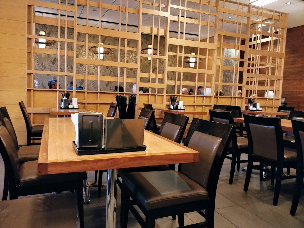 Thuan Kieu | meal delivery | 1275 Highbury Ave N #116, London, ON N5Y 1A8, Canada | 5194557704 OR +1 519-455-7704