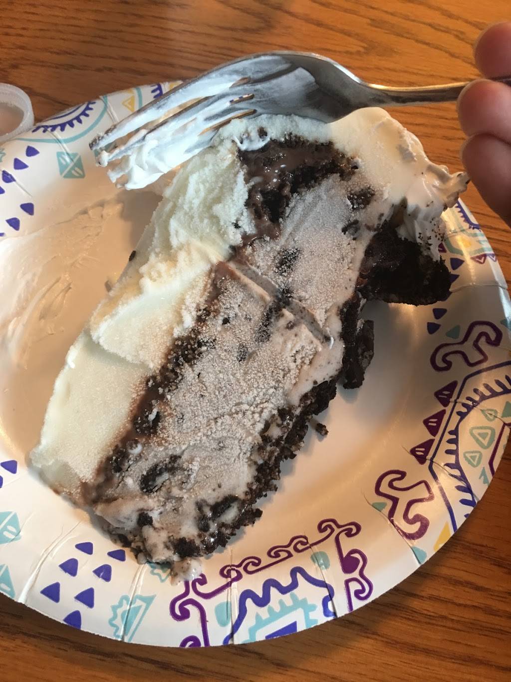 Dairy Queen Grill & Chill | restaurant | 802 3rd Ave SE, Perham, MN 56573, USA | 2183464070 OR +1 218-346-4070