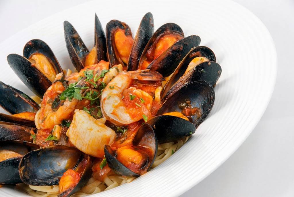 Mulino’s | restaurant | 41 Strong Ave, Northampton, MA 01060, USA | 4135868900 OR +1 413-586-8900