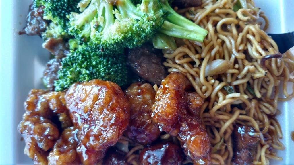 Panda Express | restaurant | 13520 Paxton St, Pacoima, CA 91331, USA | 8188976361 OR +1 818-897-6361