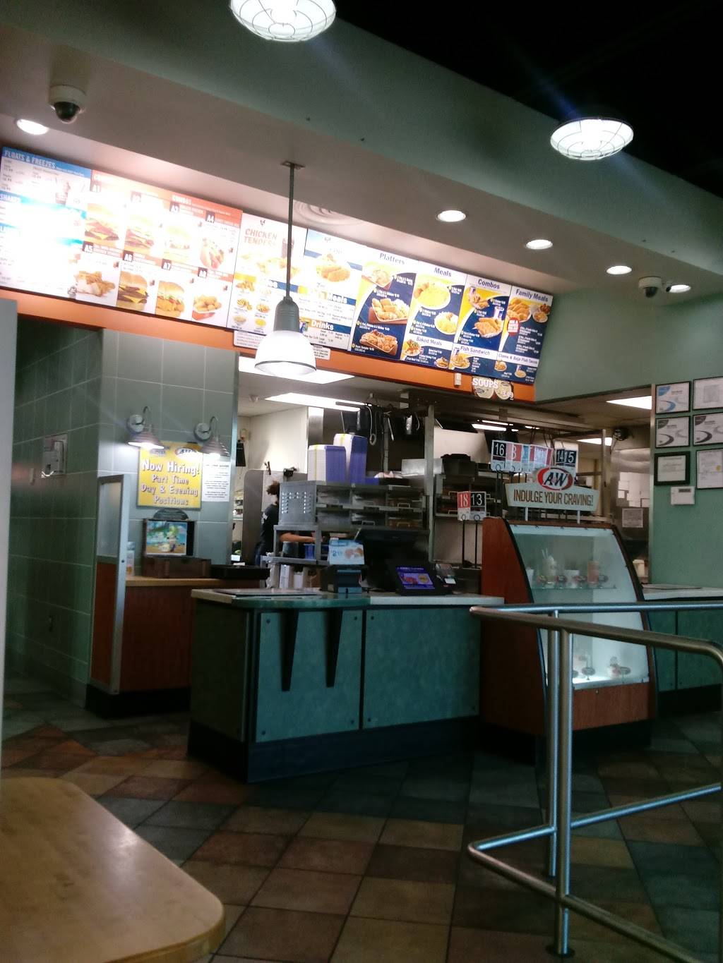 Long John Silvers | restaurant | 1414 N Roosevelt Ave, Burlington, IA 52601, USA | 3197535000 OR +1 319-753-5000