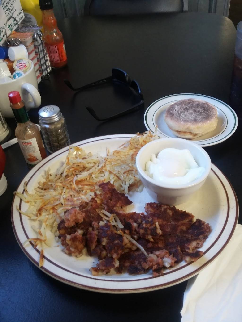 Wagon Wheel | restaurant | 7727 Division Ave S, Grand Rapids, MI 49548, USA | 6164556480 OR +1 616-455-6480