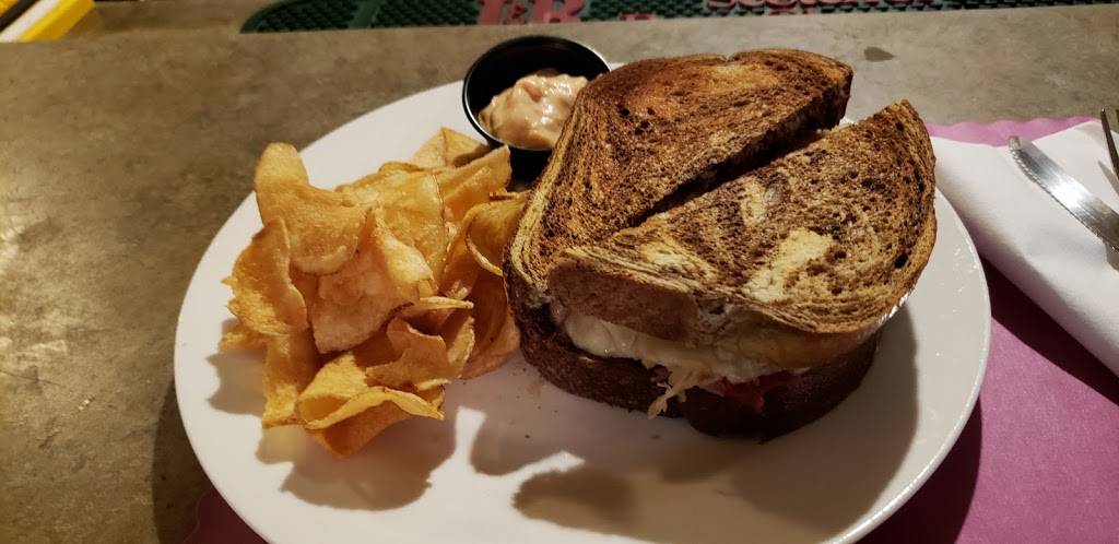 Old Route 66 Grille | restaurant | 991 Old State Route 66, Greensburg, PA 15601, USA | 7248349877 OR +1 724-834-9877