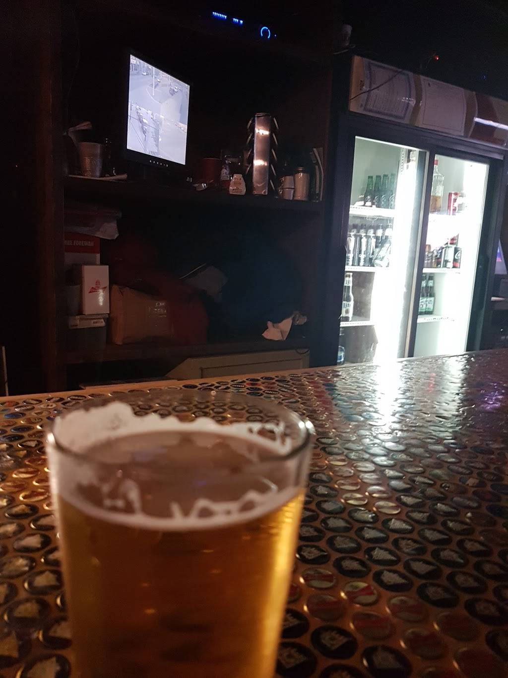 Jimmy Gs Bar and Grill | restaurant | 2109 Wyandotte St W, Windsor, ON N9B 1K1, Canada | 5192585013 OR +1 519-258-5013