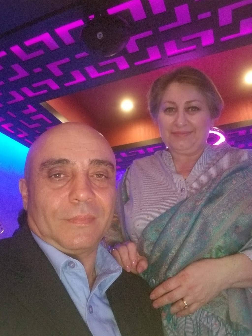 Bouvardia Banquet Hall Restaurant | restaurant | 137 S Glenoaks Blvd, Burbank, CA 91502, USA | 8189558091 OR +1 818-955-8091