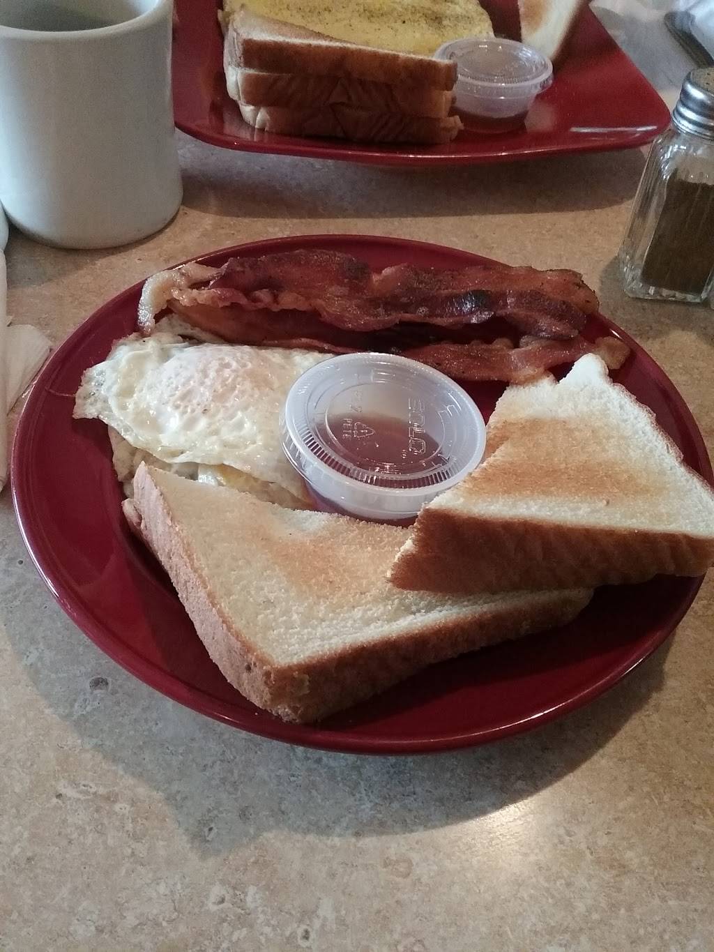 Wylliesburg Diner | restaurant | 2300 Barnesville Hwy, Wylliesburg, VA 23976, USA | 4347350130 OR +1 434-735-0130