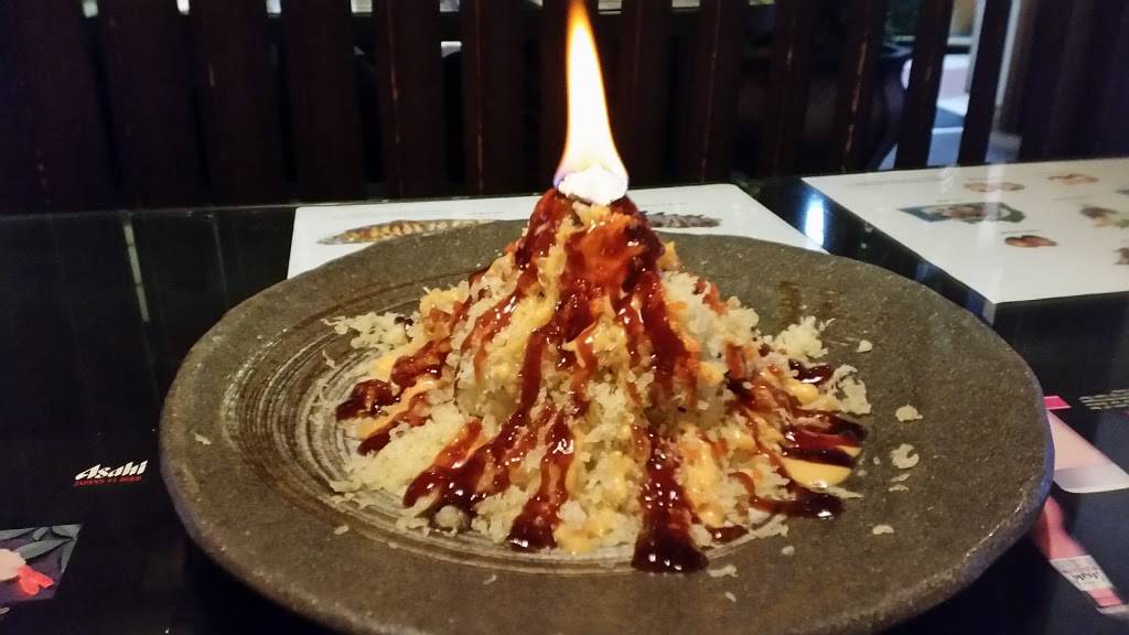 Toyama Sushi | restaurant | 10121 Evergreen Way, Everett, WA 98204, USA | 4253534141 OR +1 425-353-4141