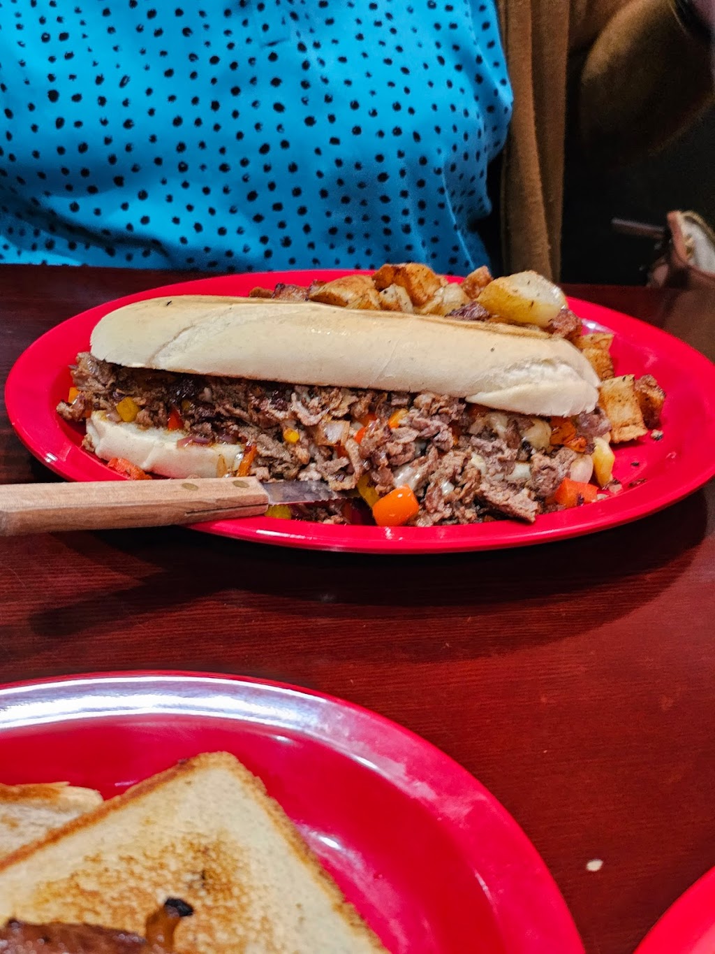 Bucky Bees BBQ of Glasgow | restaurant | 205 N L Rogers Wells Blvd, Glasgow, KY 42141, USA | 2706296707 OR +1 270-629-6707