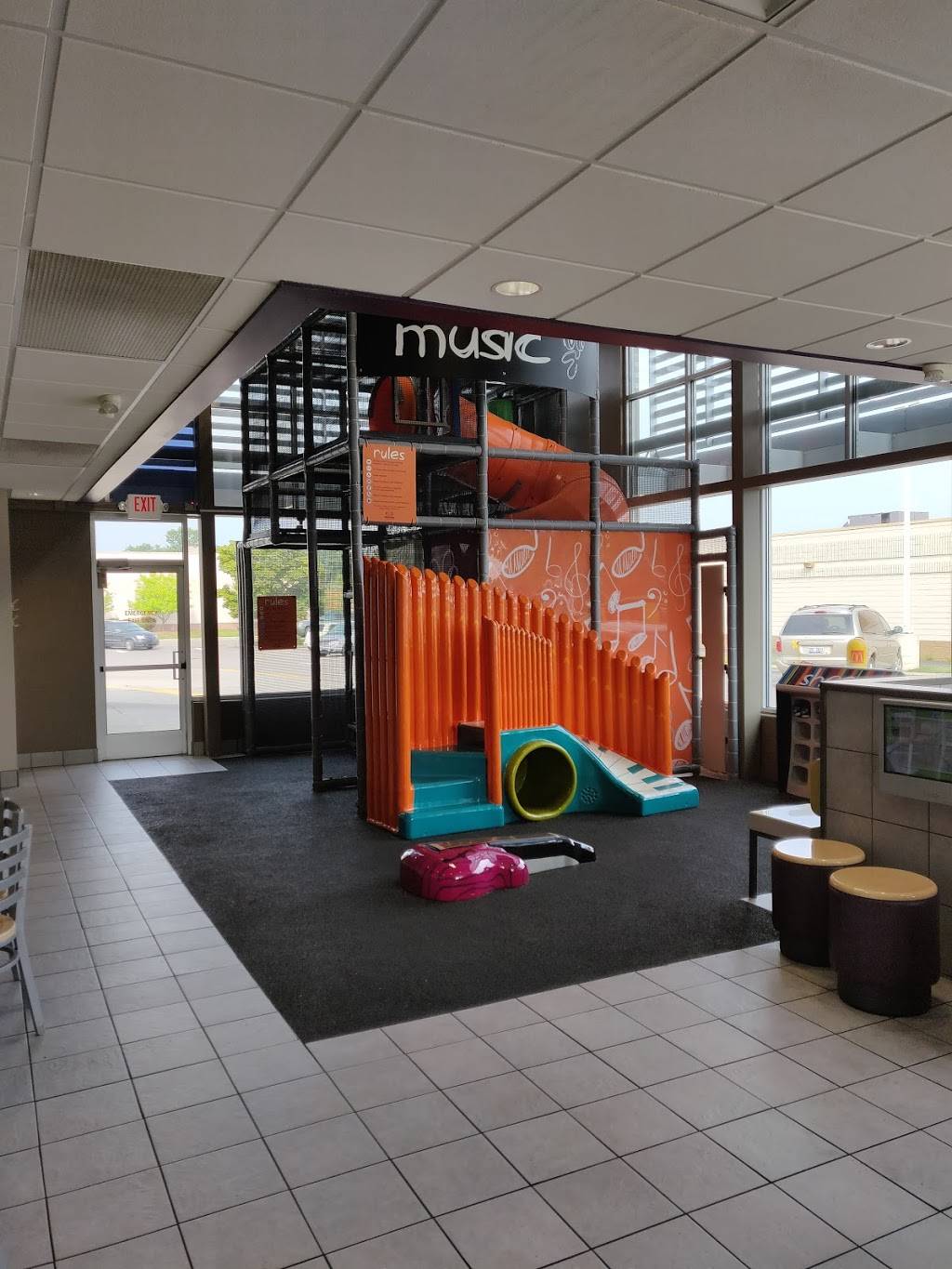 McDonalds | cafe | 4155 24th Ave, Fort Gratiot Twp, MI 48059, USA | 8103859080 OR +1 810-385-9080