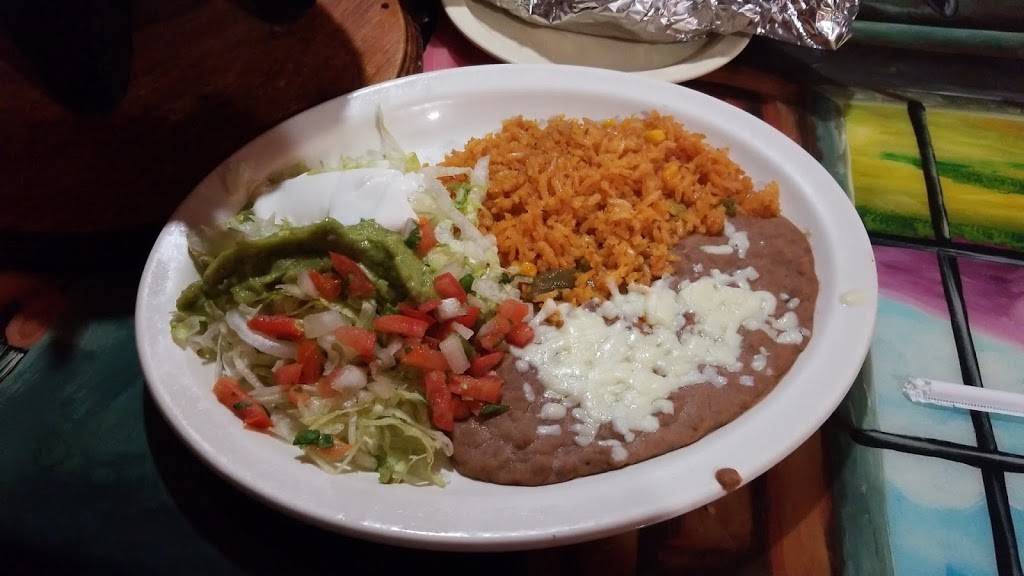 Cancun Mexican Restaurant & Cantina | restaurant | 1204 N Leroy St, Fenton, MI 48430, USA | 8103548577 OR +1 810-354-8577