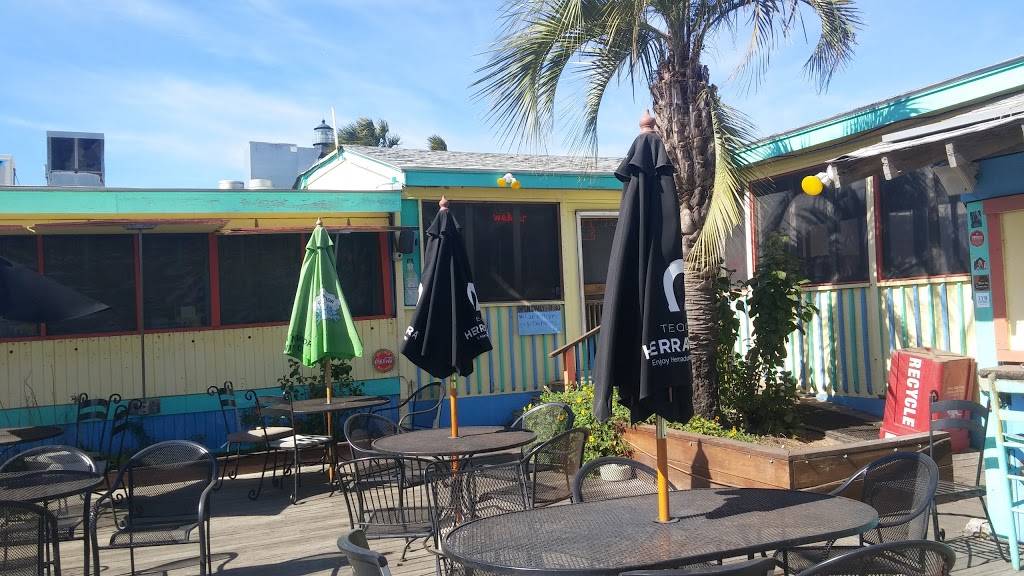 North Beach Bar and Grill | restaurant | 33 Meddin Dr, Tybee Island, GA 31328, USA | 9127864442 OR +1 912-786-4442