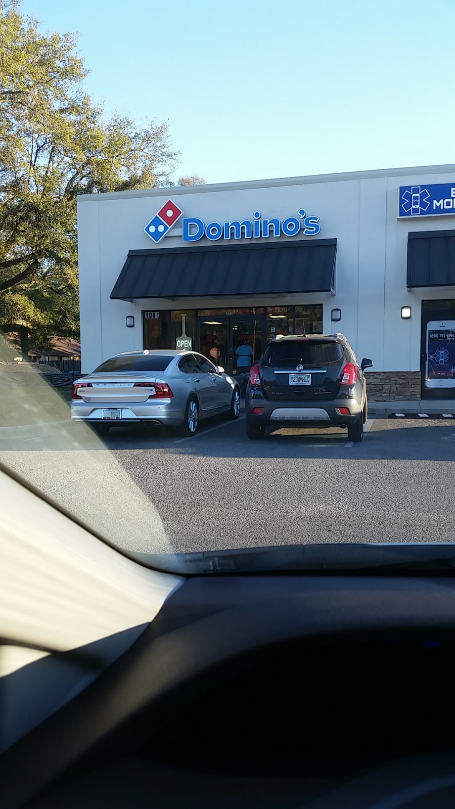 Dominos Pizza | meal delivery | 1001 E 9 Mile Rd, Pensacola, FL 32514, USA | 8504783030 OR +1 850-478-3030