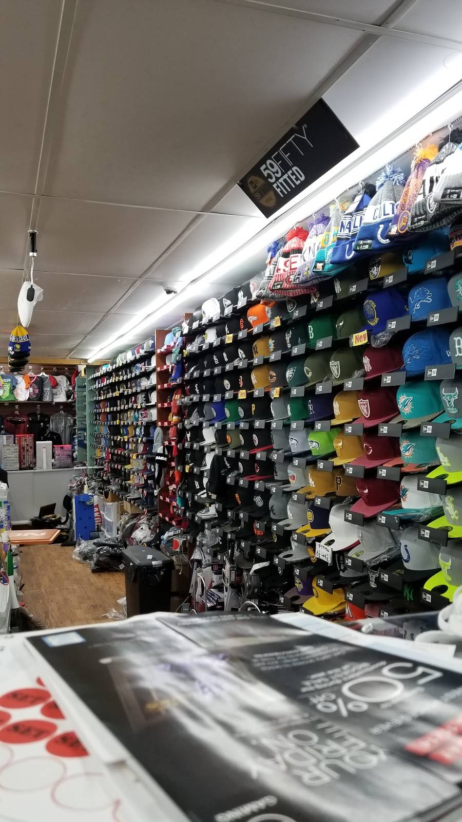 Pontiac Mall | shopping mall | 3400, 1108 E Pontiac St, Fort Wayne, IN 46803, USA | 2604564802 OR +1 260-456-4802