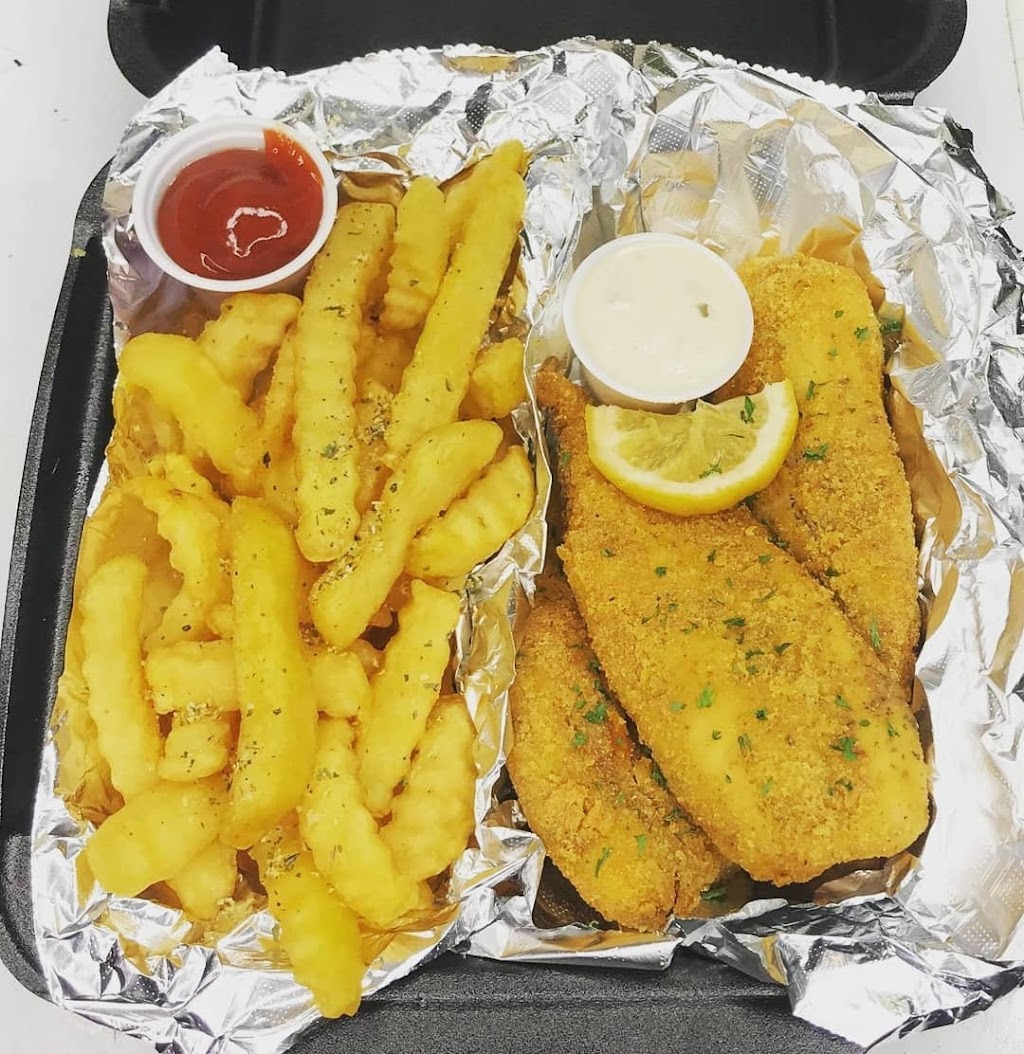 Country Crab Shack | restaurant | Rosewood Way, Orlando, FL 32808, USA | 4073420497 OR +1 407-342-0497