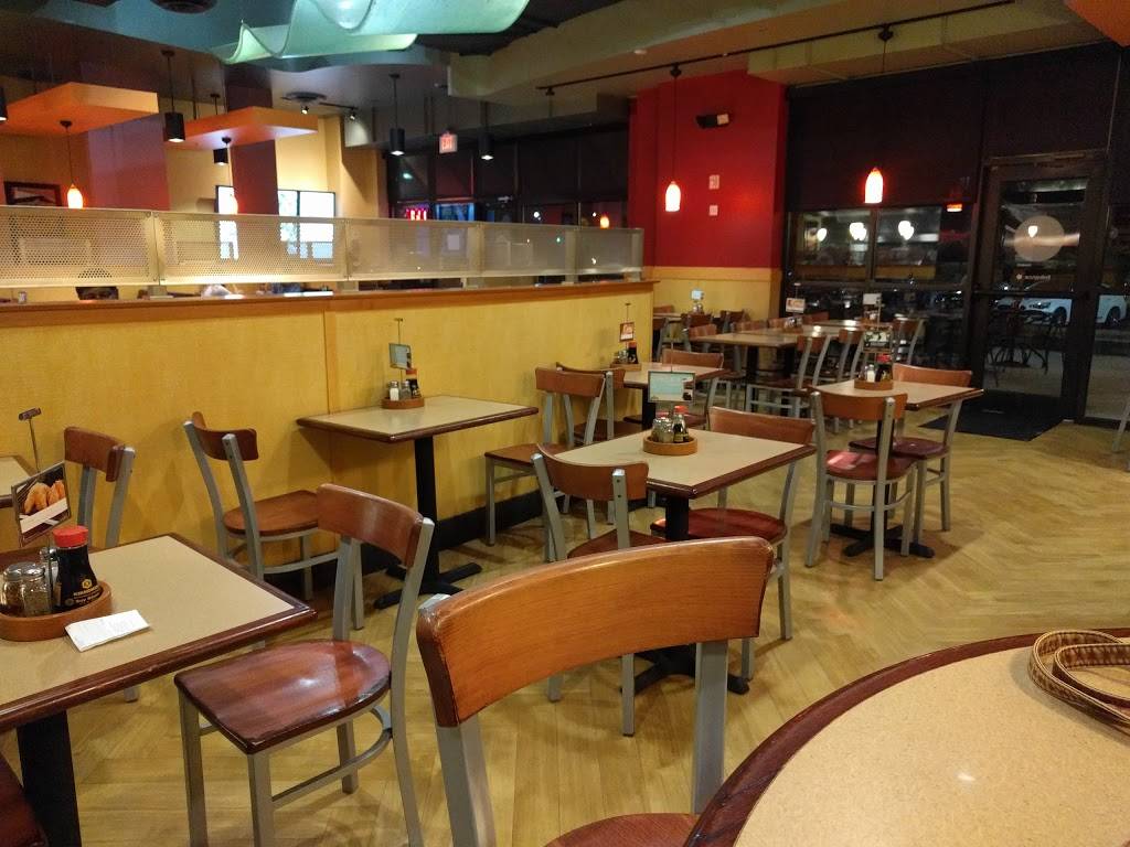 Nothing But Noodles | restaurant | 2800 Cahaba Village Plaza Suite # 140, Mountain Brook, AL 35243, USA | 2052385511 OR +1 205-238-5511