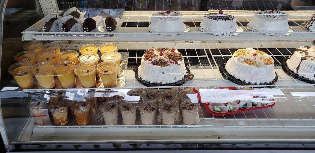 Tortilleria Y Tienda De Leon | restaurant | 16223 NE Glisan St, Portland, OR 97230, USA | 5032554356 OR +1 503-255-4356