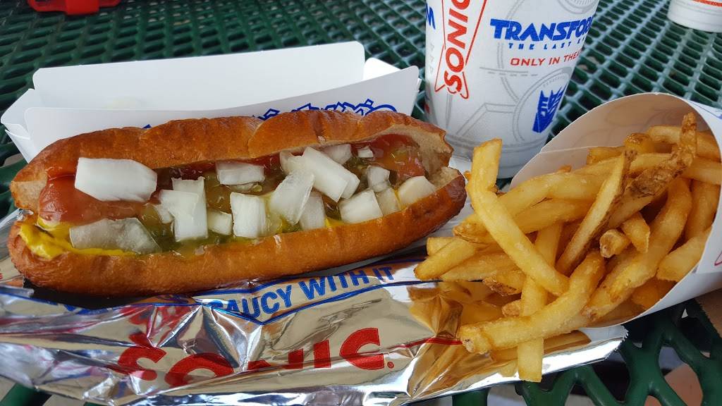 Sonic Drive-In | restaurant | 150 S Creasy Ln, Lafayette, IN 47901, USA | 7654477700 OR +1 765-447-7700