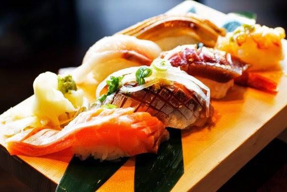 Billy Beach Sushi & Bar | restaurant | 5463 Leary Ave NW, Seattle, WA 98107, USA | 2062574616 OR +1 206-257-4616