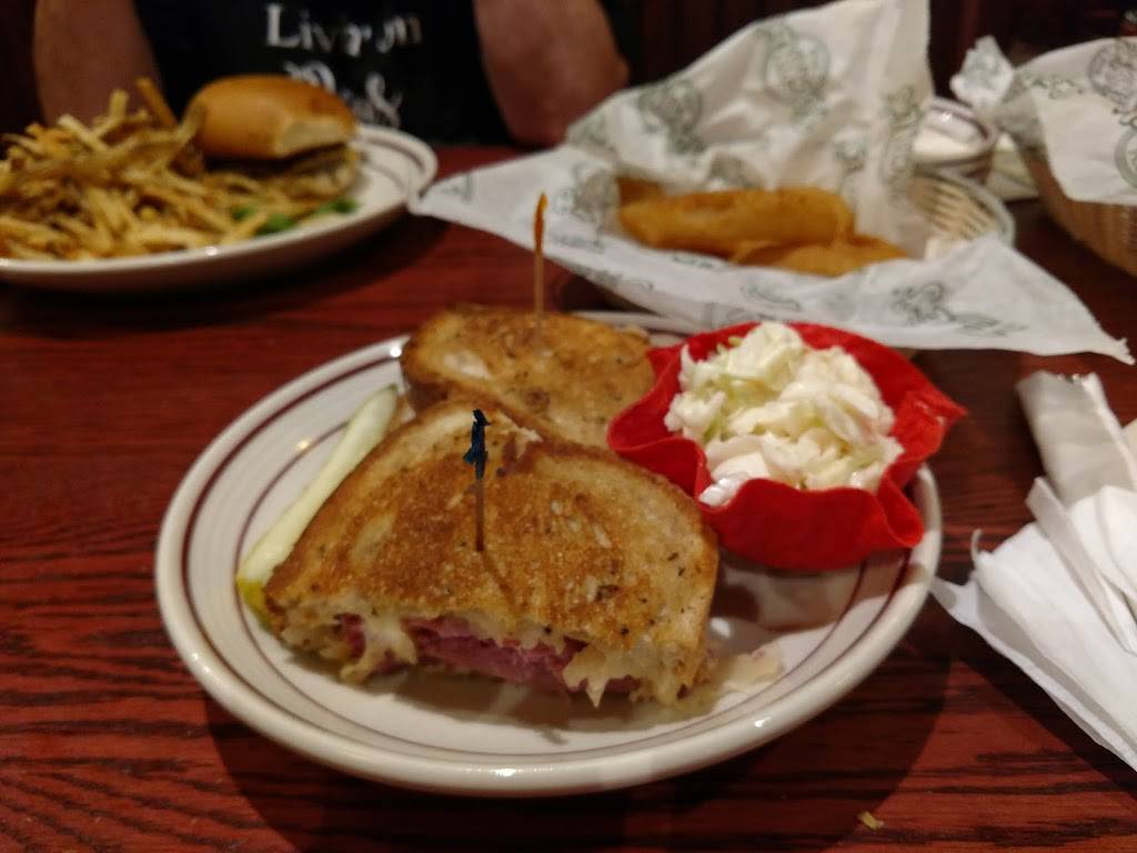 Rocknes | restaurant | 4754 Ridge Rd, Brooklyn, OH 44144, USA | 2164851900 OR +1 216-485-1900