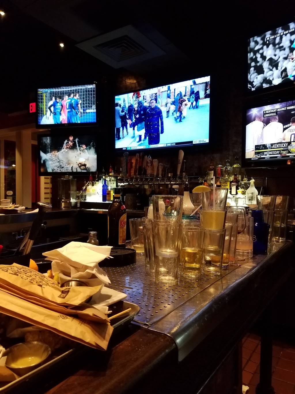 Chilis Grill & Bar | restaurant | 5035 Windward Pkwy, Alpharetta, GA 30004, USA | 7706191818 OR +1 770-619-1818