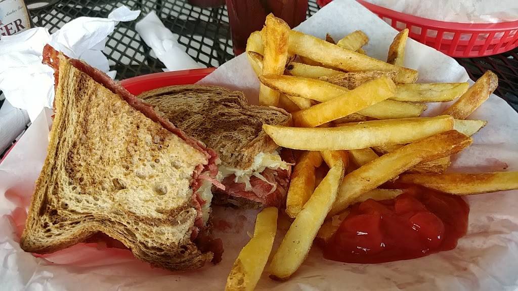 Tulips American Grub And Pub | restaurant | 3002 E Oakland Ave, Johnson City, TN 37601, USA | 4232320868 OR +1 423-232-0868