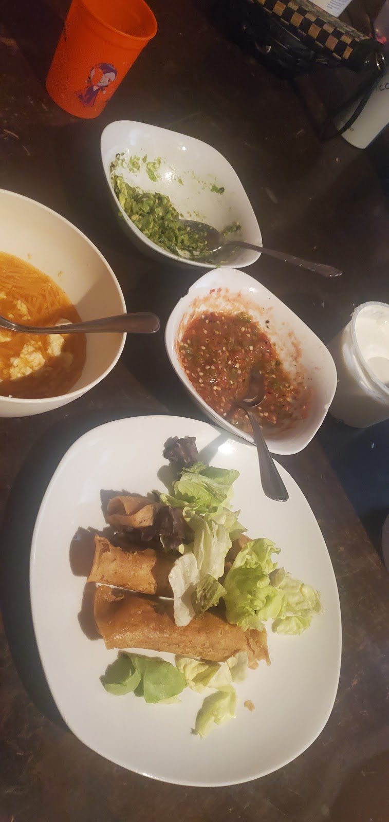 Venturas Taco Restaurant | restaurant | 2899 S Kinnickinnic Ave, Milwaukee, WI 53207, USA | 4143240004 OR +1 414-324-0004