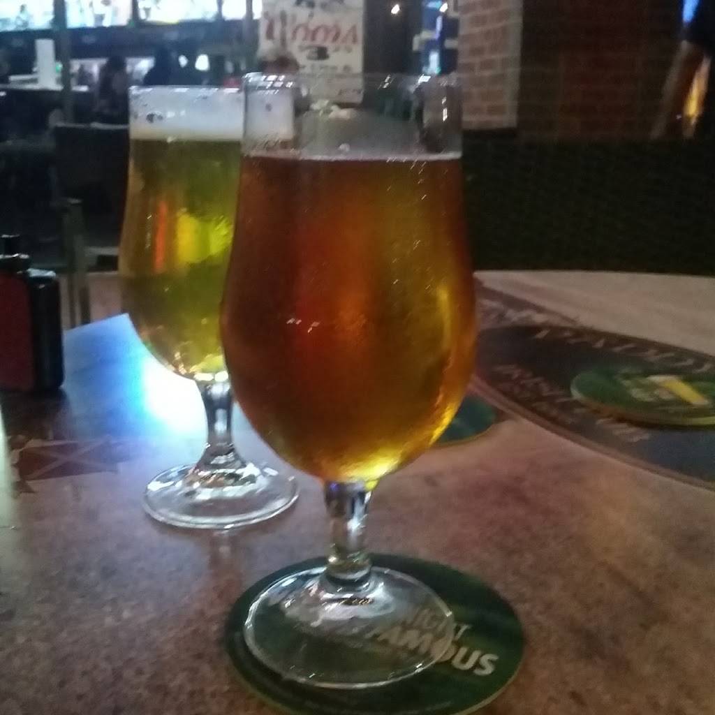 The Local Draught House | restaurant | 5513, 2711 University Square Dr, Tampa, FL 33612, USA | 8136055759 OR +1 813-605-5759