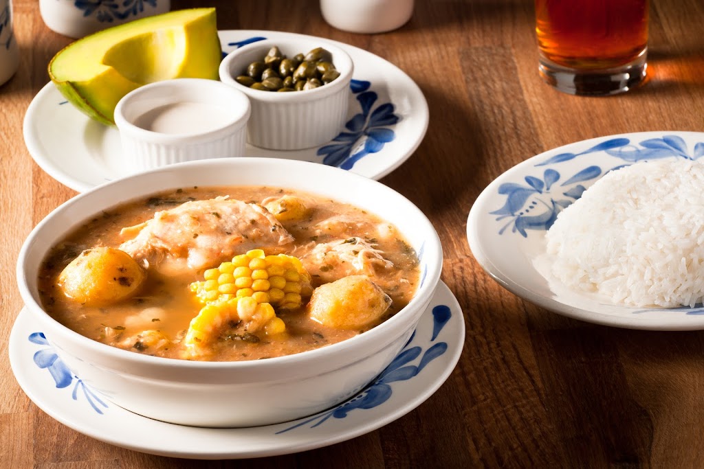 Mondongos Restaurante | restaurant | 3500 NW 87th Ave, Doral, FL 33172, USA | 3057184977 OR +1 305-718-4977