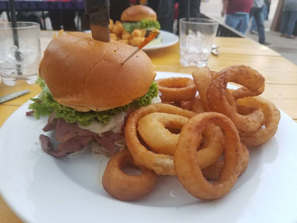 McFaddens Restaurant and Saloon | restaurant | 9425 W Coyotes Blvd, Glendale, AZ 85305, USA | 6238720022 OR +1 623-872-0022