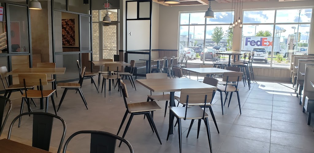 Burger King | restaurant | 3311 Parmenter St, Middleton, WI 53562, USA | 6082039025 OR +1 608-203-9025