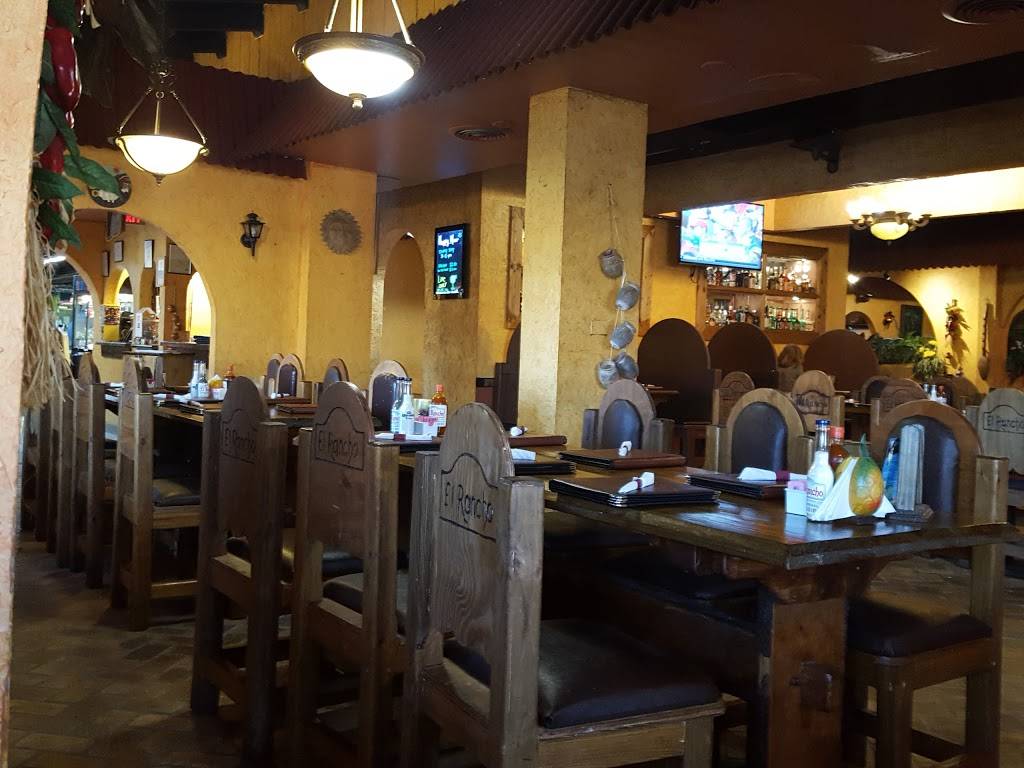 El Rancho | restaurant | 2441 Pass Rd, Biloxi, MS 39531, USA | 2285946705 OR +1 228-594-6705