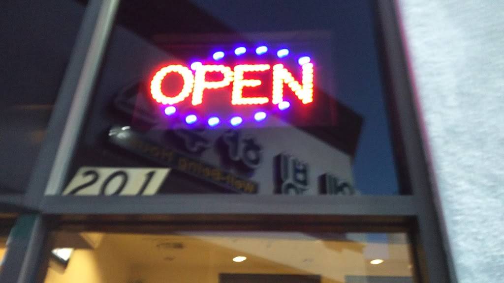 T Equals Fish | restaurant | 1101 Vermont Ave #101-102, Los Angeles, CA 90006, USA | 2133803385 OR +1 213-380-3385