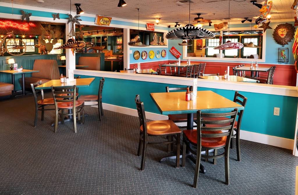 Lupe Tortilla | restaurant | 19437 I-45, Shenandoah, TX 77385, USA | 2812985274 OR +1 281-298-5274