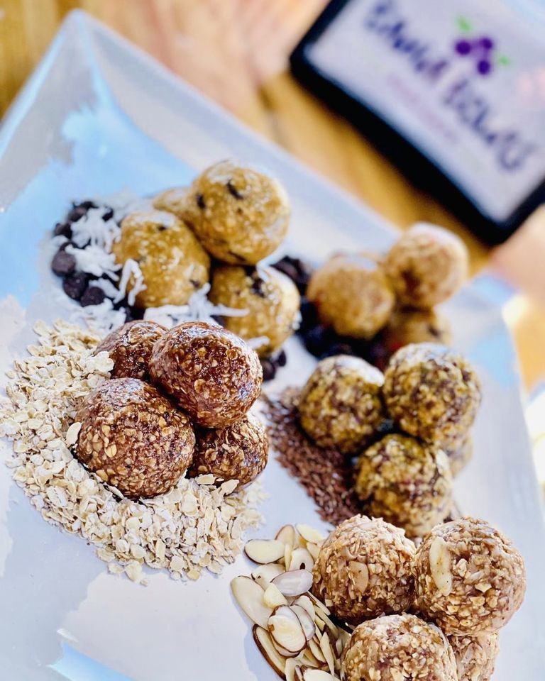 Bahia Bowls Crocker Park | restaurant | 225 Main St, Westlake, OH 44145, USA | 4404551386 OR +1 440-455-1386