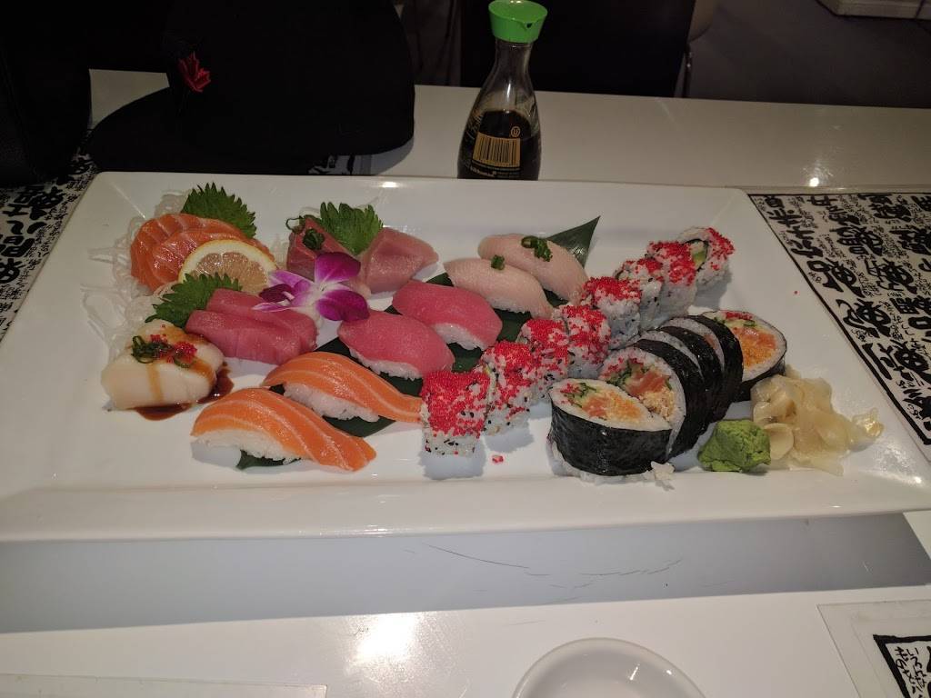 Sushi Mugen | restaurant | 1105 Queen St E, Toronto, ON M4M 1K7, Canada | 4164630114 OR +1 416-463-0114