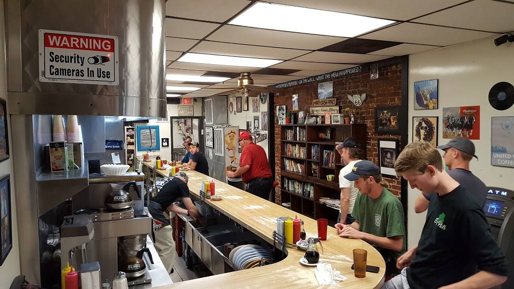 Tiffanys Original Diner | restaurant | 7402 Manchester Rd, Maplewood, MO 63143, USA | 3146440929 OR +1 314-644-0929