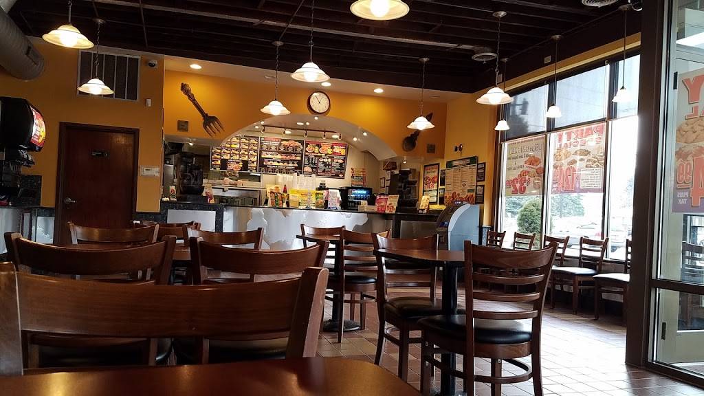 Browns Chicken | restaurant | 3949 Oakton St, Skokie, IL 60076, USA | 8476747141 OR +1 847-674-7141