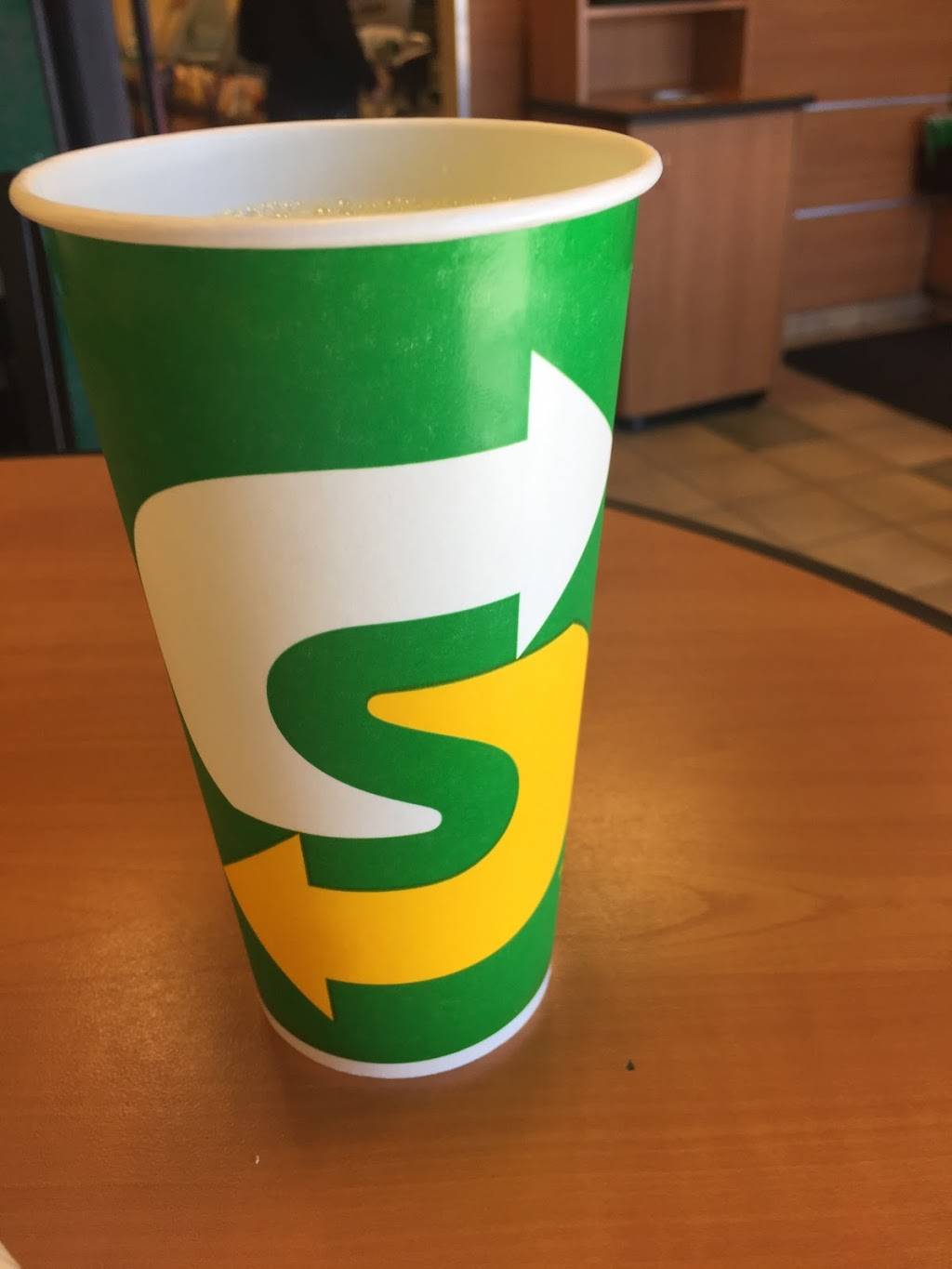 Subway Restaurants | restaurant | 1865 Lincoln Blvd #2, Santa Monica, CA 90404, USA | 3104507250 OR +1 310-450-7250