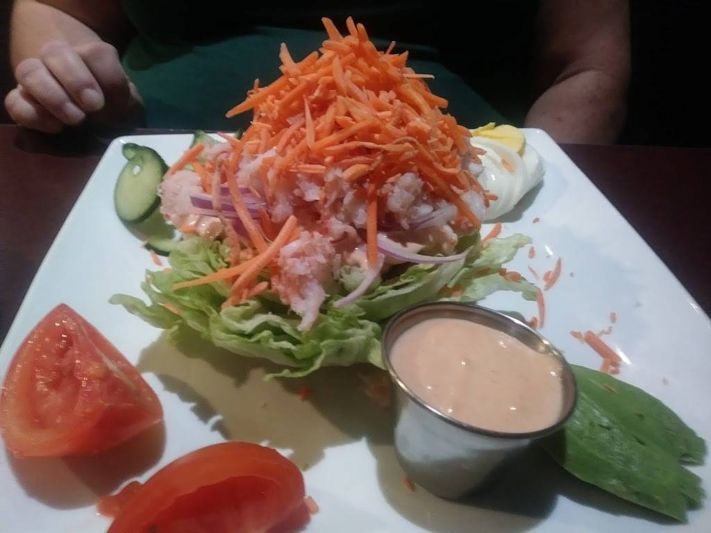 Fishermans Landing Bar & Grill | restaurant | 74855 Country Club Dr, Palm Desert, CA 92260, USA | 7604236079 OR +1 760-423-6079