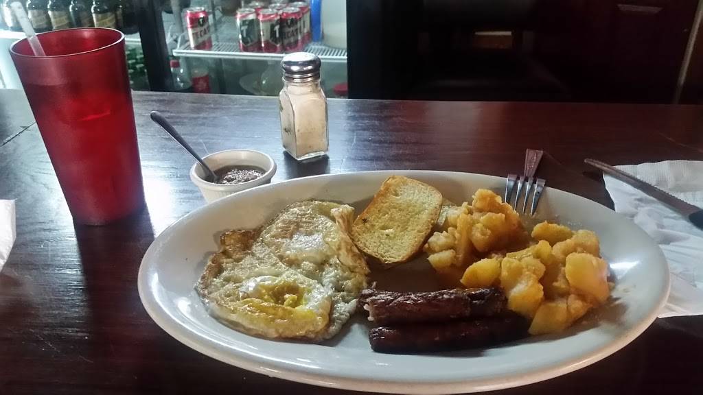 El Coyote Club | restaurant | 5748 Washington St, Hollywood, FL 33023, USA | 7542637797 OR +1 754-263-7797