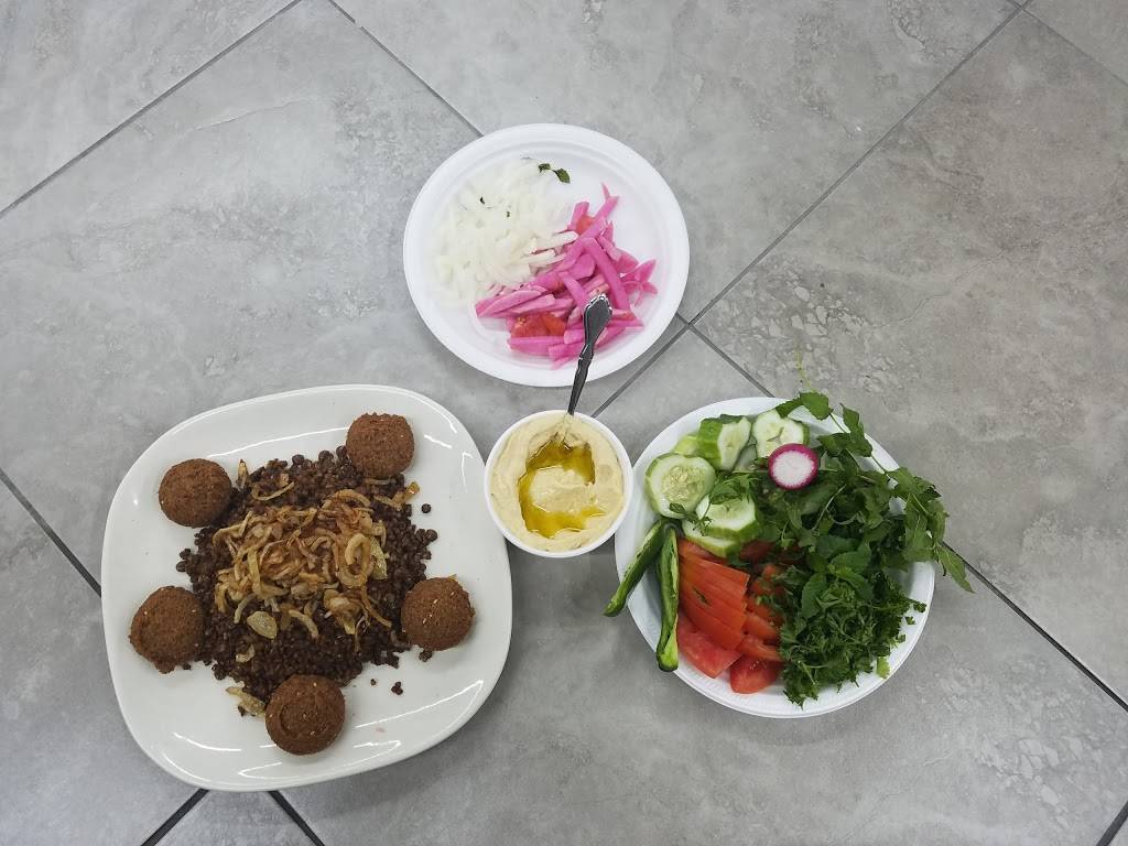 In & Out Shawarma | restaurant | 3976 Pelham St, Dearborn Heights, MI 48125, USA | 3136331205 OR +1 313-633-1205