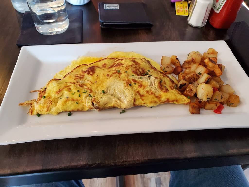 The Rustic Spoon | restaurant | 1658 Pleasure House Rd Suite 101, Virginia Beach, VA 23455, USA | 7579378930 OR +1 757-937-8930