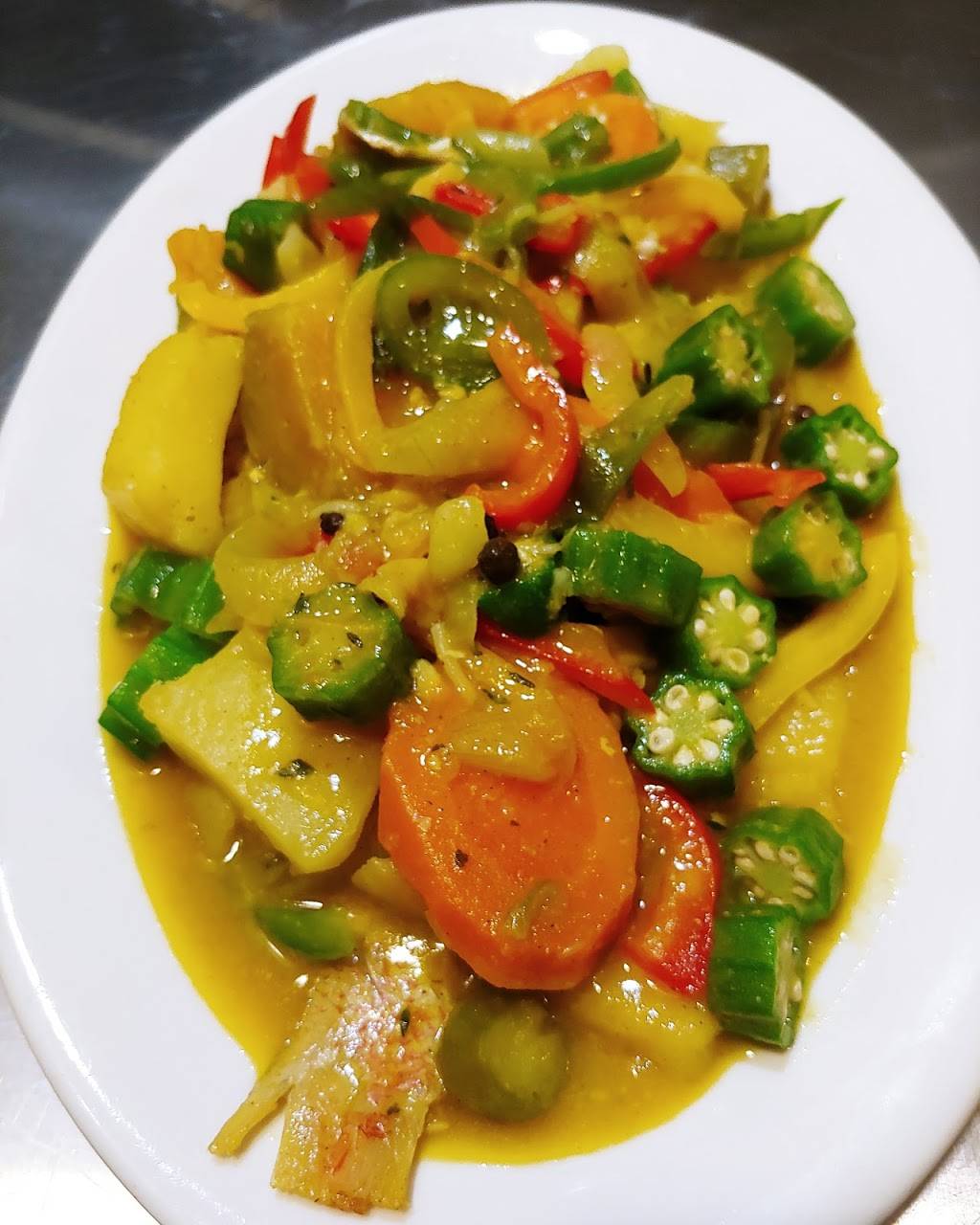 Cozy Corner | restaurant | 194-01 Linden Blvd, St. Albans, NY 11412, USA | 3475480525 OR +1 347-548-0525