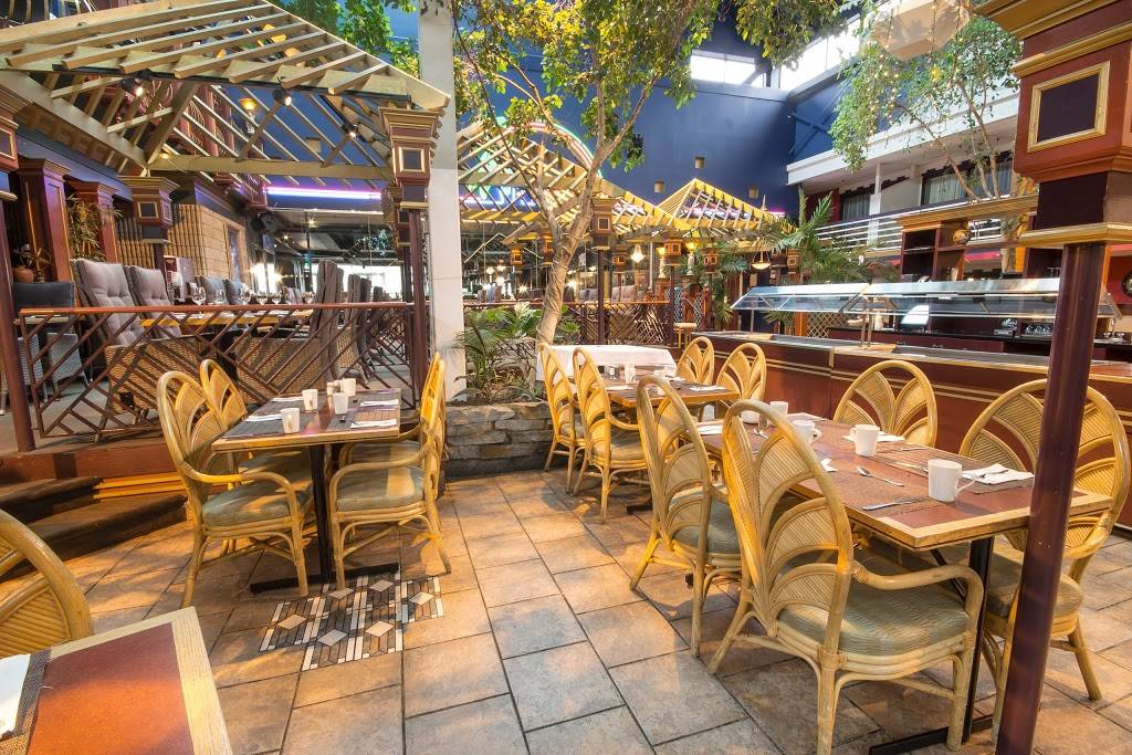 Restaurant Les Palmes | restaurant | 7175 Boulevard Wilfrid-Hamel, Québec, QC G2G 1B6, Canada | 4188729991 OR +1 418-872-9991