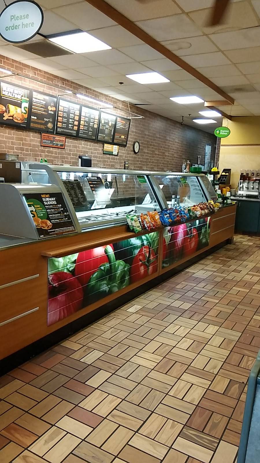 Subway Restaurants | restaurant | 15983 SW 72nd Ave Building A Oregon Business Park III, Tigard, OR 97224, USA | 5039682719 OR +1 503-968-2719