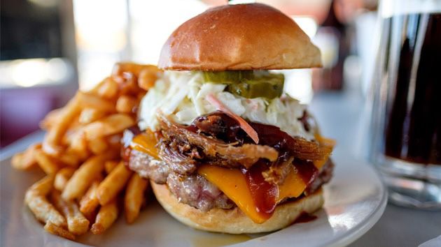 Pan con Tó | restaurant | 2600 SW 137th Ave, Miami, FL 33175, USA | 3056102476 OR +1 305-610-2476